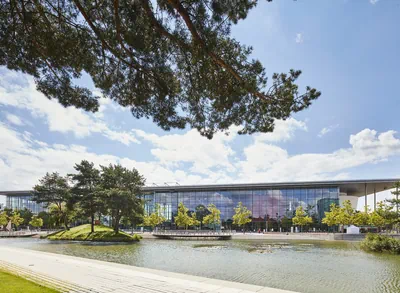 Außenaufnahme des Konzernforums