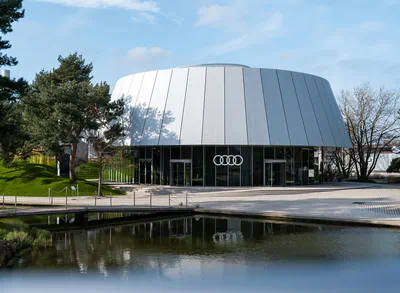 Außenaufnahme des Audi House of Progress