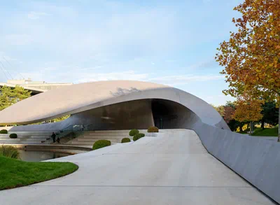 Außenaufnahme des Porsche Pavillons