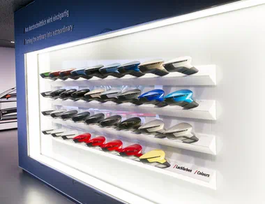 Different color examples of SEAT cars