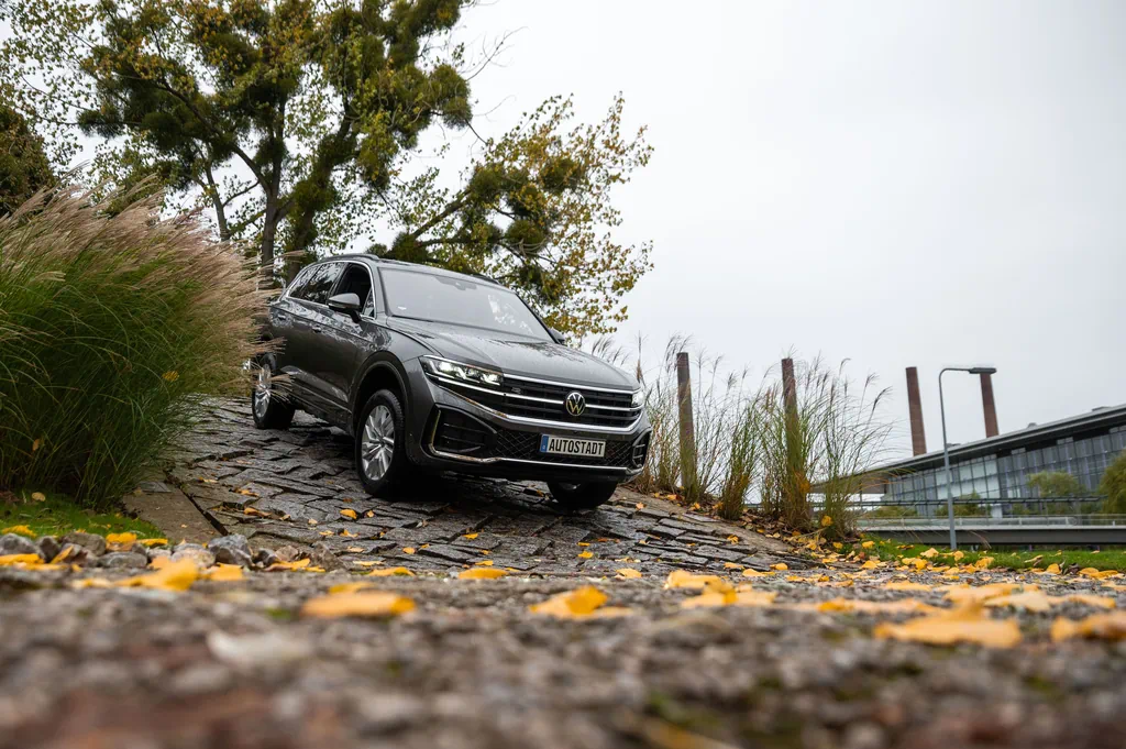 Der neue Volkswagen Touareg auf dem Offroadparcours