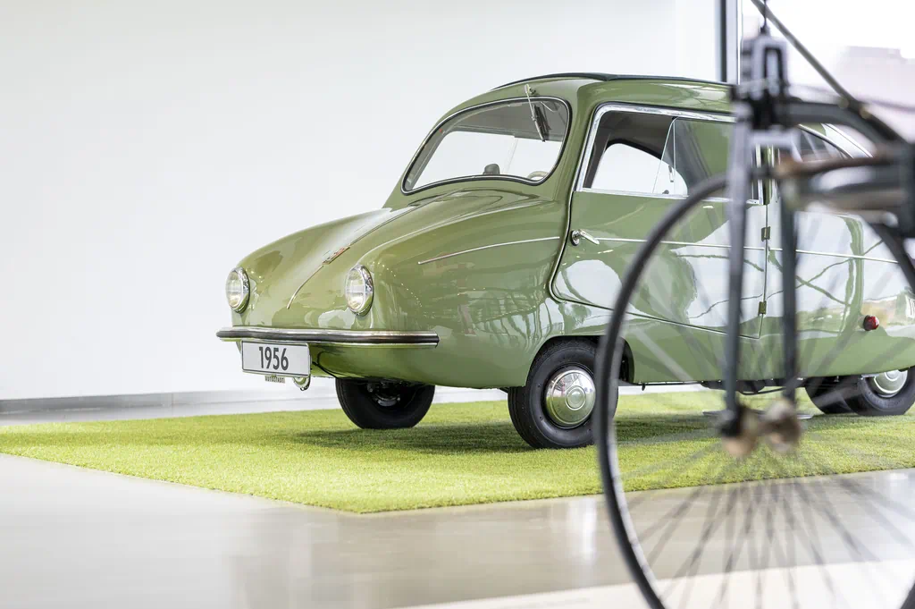 Das Fuldamobil Typ4 zu sehen in der Autostadt
