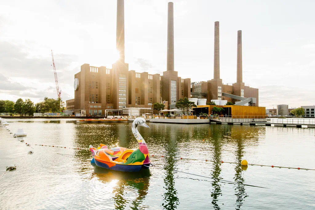 Approximately 166,000 guests visit the Autostadt